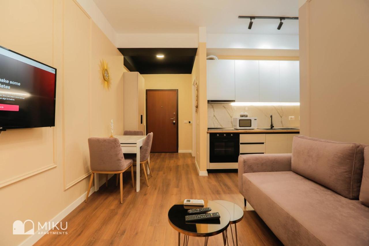 Miku Apartment - Perfect 1Bedroom At Komuna E Parisit Tirana Zewnętrze zdjęcie