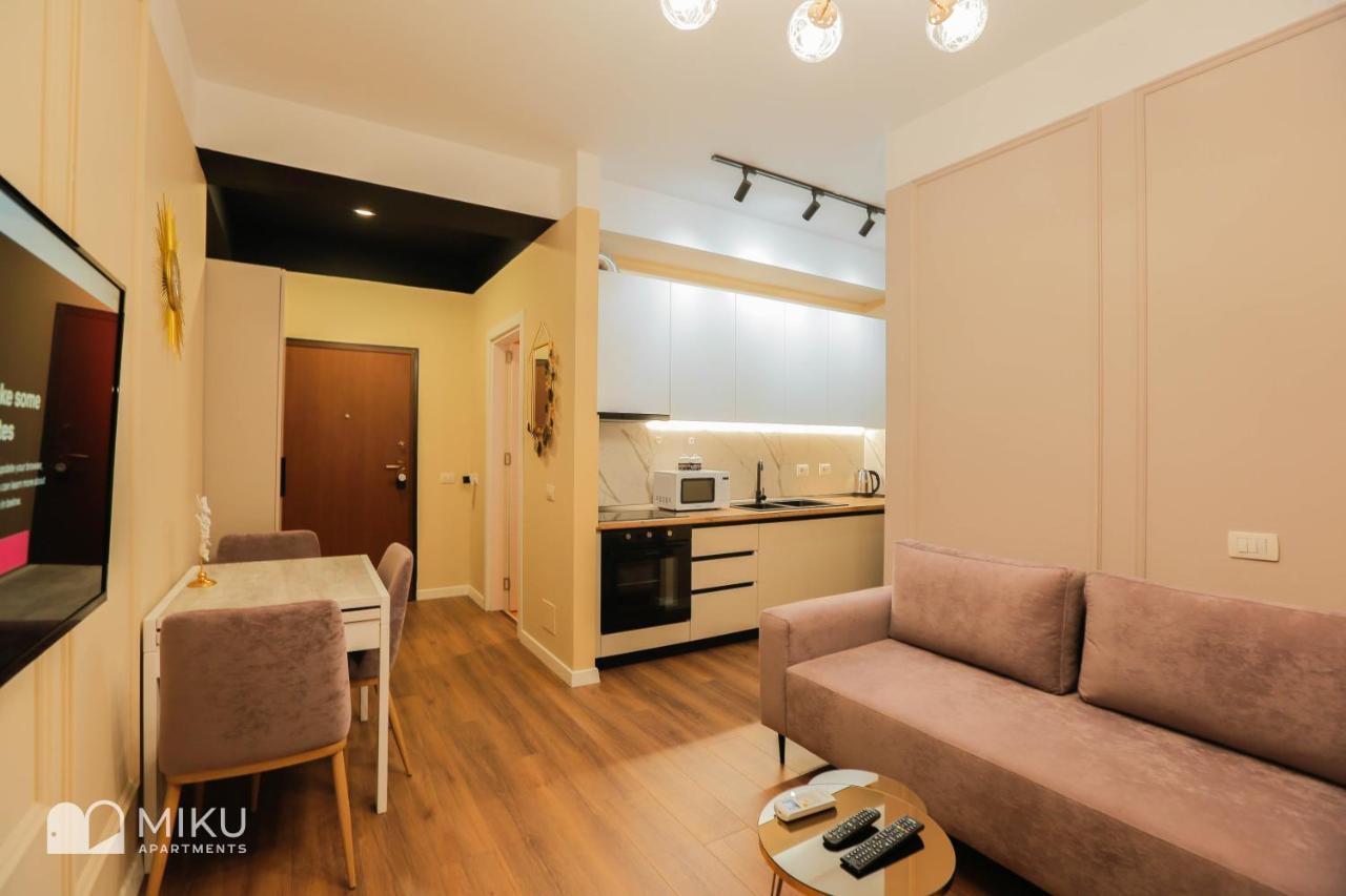 Miku Apartment - Perfect 1Bedroom At Komuna E Parisit Tirana Zewnętrze zdjęcie