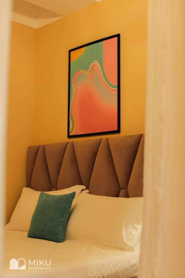 Miku Apartment - Perfect 1Bedroom At Komuna E Parisit Tirana Zewnętrze zdjęcie