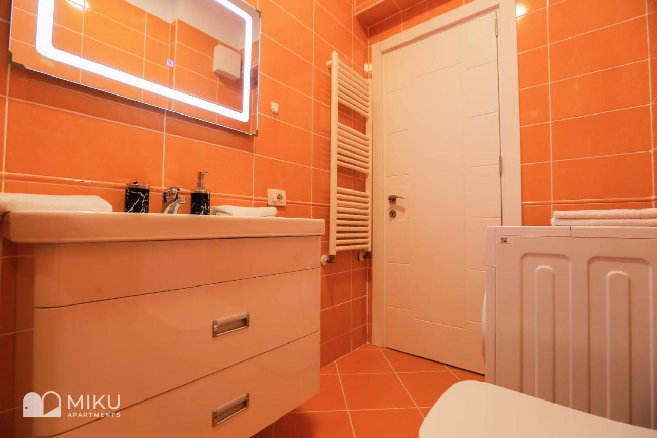 Miku Apartment - Perfect 1Bedroom At Komuna E Parisit Tirana Zewnętrze zdjęcie