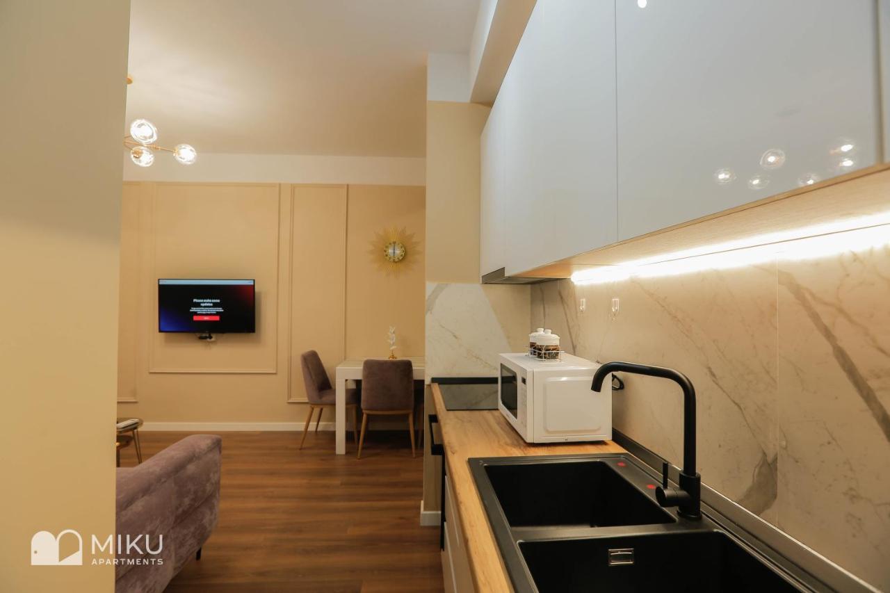 Miku Apartment - Perfect 1Bedroom At Komuna E Parisit Tirana Zewnętrze zdjęcie